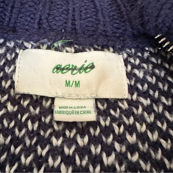 Aerie Navy LOVE Sweater - Picture 9 of 10